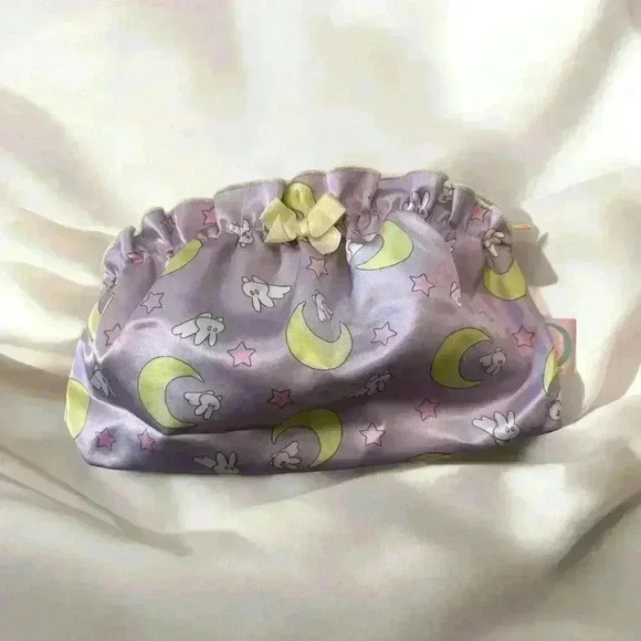 Sailor Moon Honey Salon Zipper Pouch - Picture 1 of 4